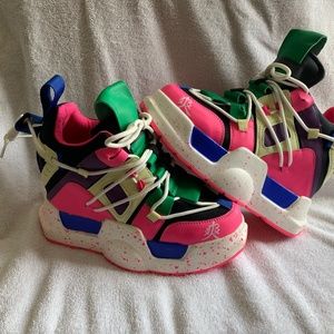 Women’s Wedge Platform Sneaker